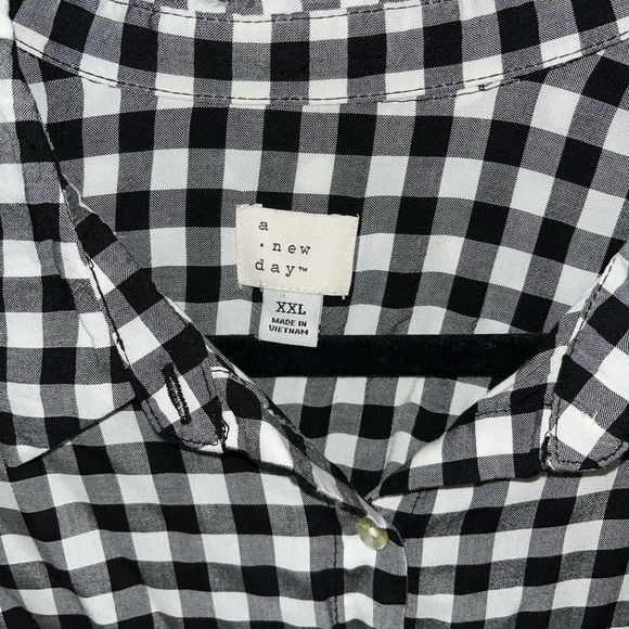 A New Day Black and White Checkered Blouse XXL - Picture 2 of 3